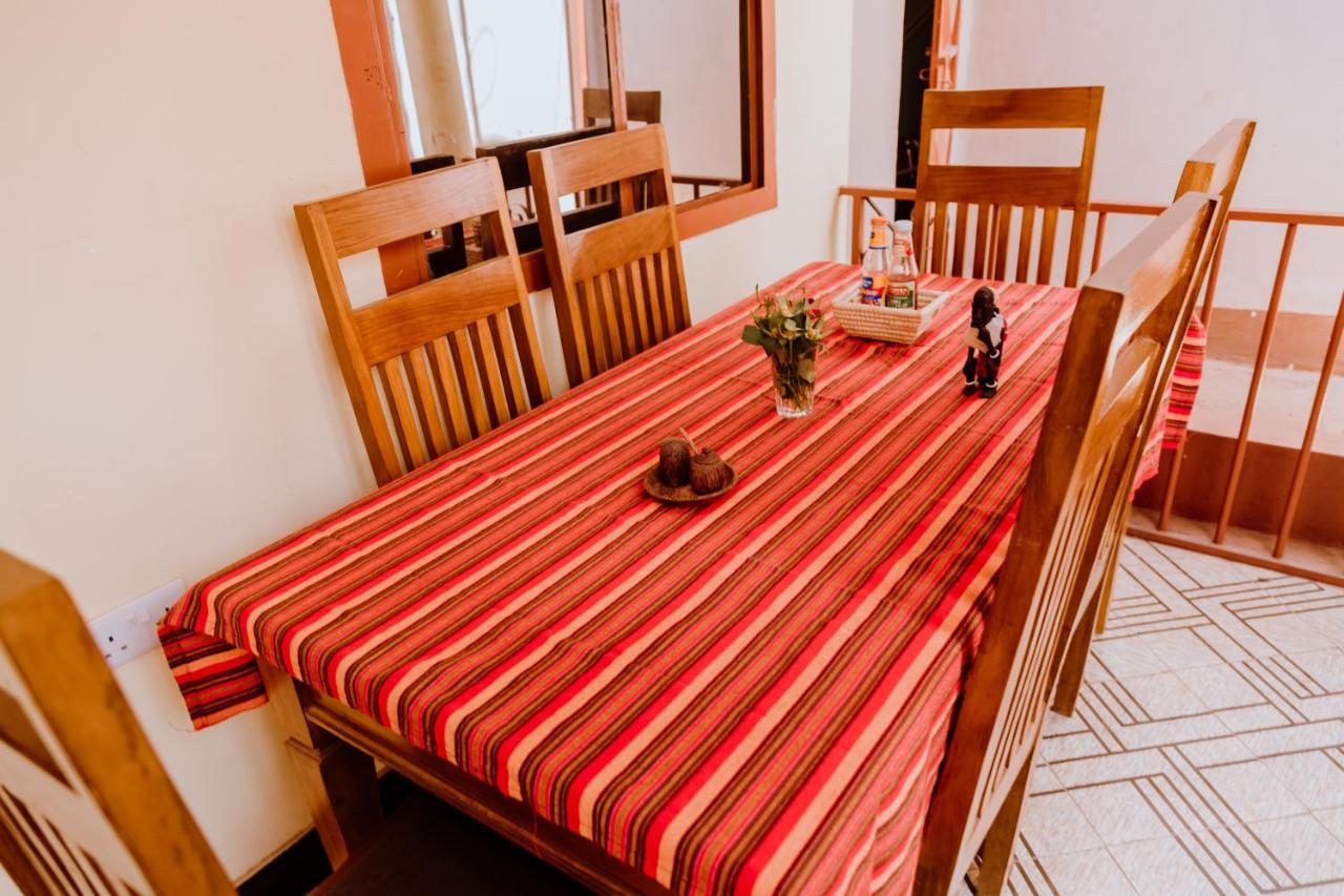 Kisanga Homestay Moshi Bagian luar foto